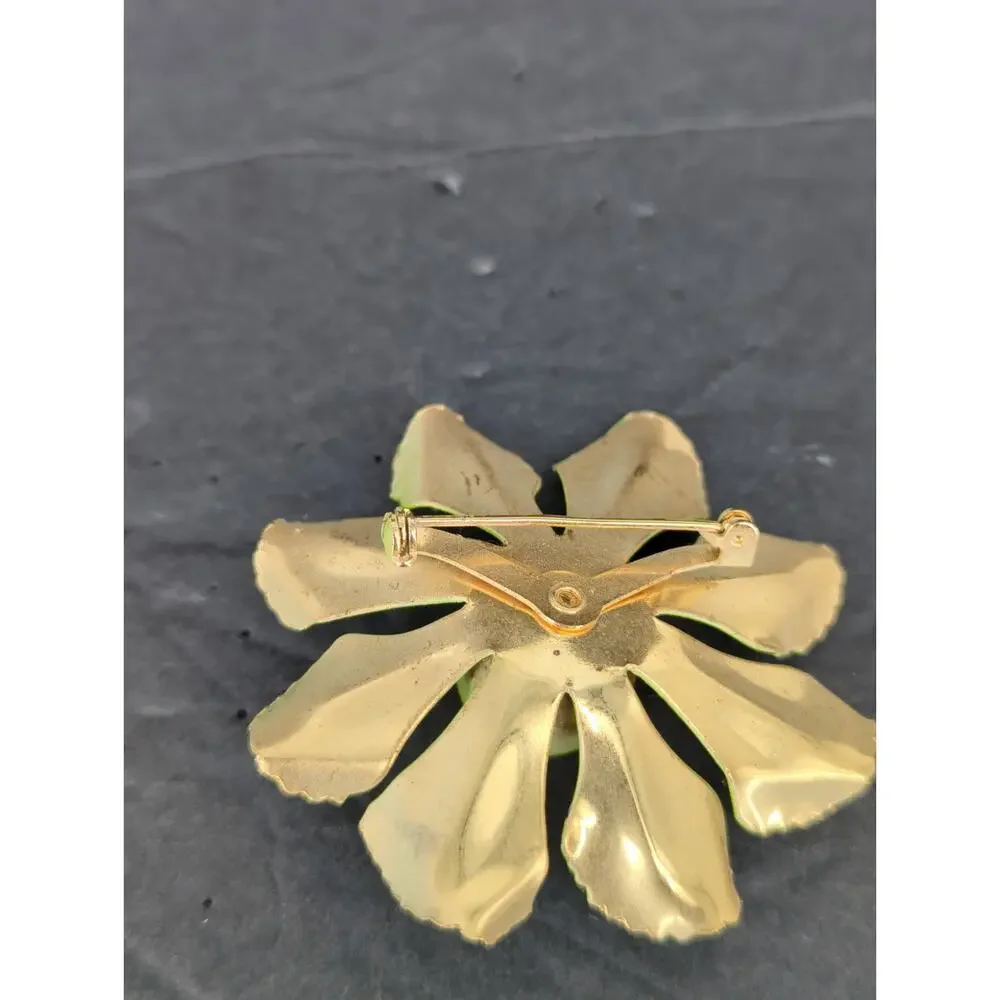 Vintage Enamel Flower Brooch Pin Chartreuse Lime Green Gold Tone Retro